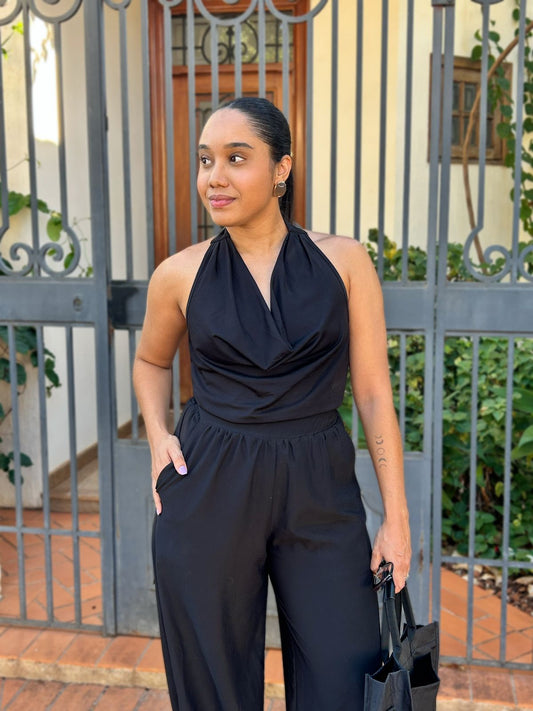 Blusa Frente Unica Preta